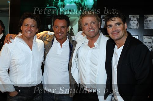 Amsterdam 22 mei 2010
Toppers in de arena met Rene Froger Gerard Joling Jeroen v d Boom en Gordon.
Peter Smulders bv