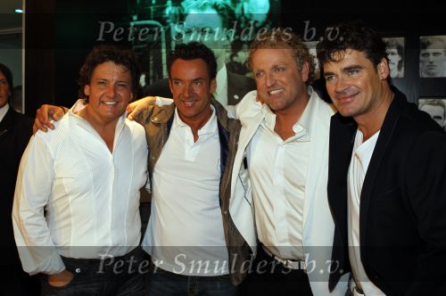 Amsterdam 22 mei 2010
Toppers in de arena met Rene Froger Gerard Joling Jeroen v d Boom en Gordon.
Peter Smulders bv