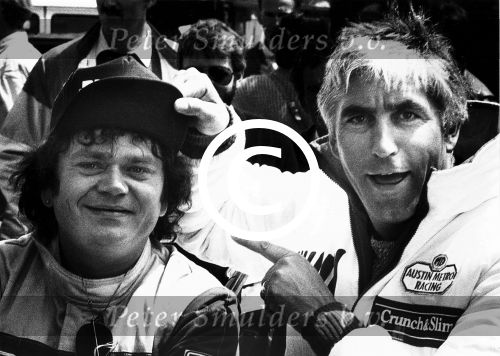 1986 Andre Hazes met Marco op het racexircuit van Zandvoort
Foto Peter smulders BV
