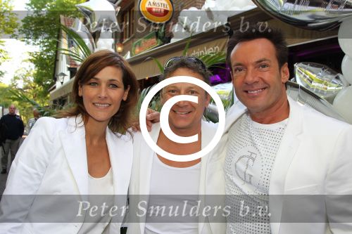 Bergen (NH), 2 Mei 2011
Uitreiking 24e CD van Gerard Joling
Armando Borsato met zijn partner
Foto Peter Smulders BV
