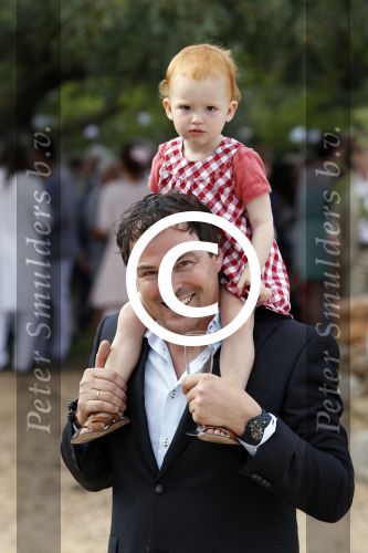 ibiza 4 juni 2011
Lodewijk Hoekstra en zijn vrouw Kristel trouwen op ibiza. Caspar Burgi met zijn dochter
Peter Smulders bv