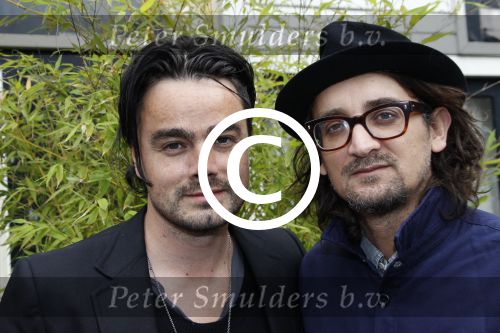 Amsterdam, 16 Mei 2011
Uitreiking boek HIT Story van fotograaf William Rutten en Cors v d Berg
Dinand Woesthoff met maatje Dennis v Leeuwen
Foto Peter Smulders BV