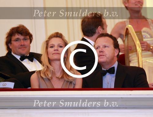 Amsterdam 27 mei 2011
Verjaardagsfeest prinses Maxima vanwege haar 40e verjaardag in het concertgebouw. Aanwezig oa Prins Willem Alexander Koningin Beatrix Prinses Irene Prinses Christina Margriet Pieter v Vollenhoven Prins Friso en mabel Wisse Smit Prins Constantijn en Prinses laurentien Prins Maurits en Marilenen Prins Bernhard en Annette Prins Floris en Aimee  Prins Pieter Christiaan en Anita alsmede haar ouders Jorge Zorrequieta en moder en broer Martin. Emily Bremers met man Roderick v Wijck
Peter Smulders bv