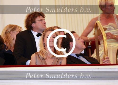 Amsterdam 27 mei 2011
Verjaardagsfeest prinses Maxima vanwege haar 40e verjaardag in het concertgebouw. Aanwezig oa Prins Willem Alexander Koningin Beatrix Prinses Irene Prinses Christina Margriet Pieter v Vollenhoven Prins Friso en mabel Wisse Smit Prins Constantijn en Prinses laurentien Prins Maurits en Marilenen Prins Bernhard en Annette Prins Floris en Aimee  Prins Pieter Christiaan en Anita alsmede haar ouders Jorge Zorrequieta en moder en broer Martin. Emily Bremers met man Roderick v Wijck
Peter Smulders bv