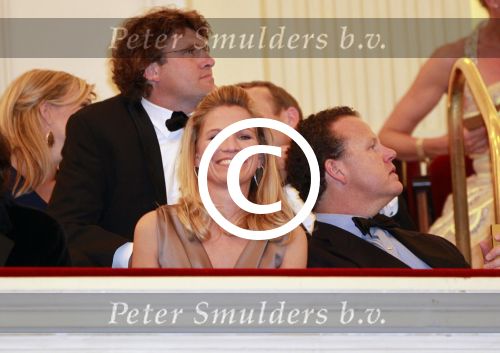 Amsterdam 27 mei 2011
Verjaardagsfeest prinses Maxima vanwege haar 40e verjaardag in het concertgebouw. Aanwezig oa Prins Willem Alexander Koningin Beatrix Prinses Irene Prinses Christina Margriet Pieter v Vollenhoven Prins Friso en mabel Wisse Smit Prins Constantijn en Prinses laurentien Prins Maurits en Marilenen Prins Bernhard en Annette Prins Floris en Aimee  Prins Pieter Christiaan en Anita alsmede haar ouders Jorge Zorrequieta en moder en broer Martin. Emily Bremers met man Roderick v Wijck
Peter Smulders bv