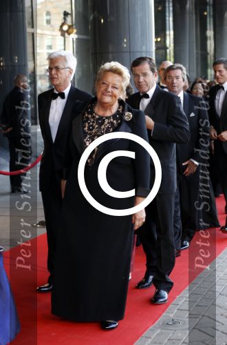 Amsterdam 27 mei 2011
Verjaardagsfeest prinses Maxima vanwege haar 40e verjaardag in het concertgebouw. Aanwezig oa Prins Willem Alexander Koningin Beatrix Prinses Irene Prinses Christina Margriet Pieter v Vollenhoven Prins Friso en mabel Wisse Smit Prins Constantijn en Prinses laurentien Prins Maurits en Marilenen Prins Bernhard en Annette Prins Floris en Aimee  Prins Pieter Christiaan en Anita alsmede haar ouders Jorge Zorrequieta en moder en broer Martin. Erica Terpstra
Peter Smulders bv