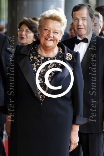 Amsterdam 27 mei 2011
Verjaardagsfeest prinses Maxima vanwege haar 40e verjaardag in het concertgebouw. Aanwezig oa Prins Willem Alexander Koningin Beatrix Prinses Irene Prinses Christina Margriet Pieter v Vollenhoven Prins Friso en mabel Wisse Smit Prins Constantijn en Prinses laurentien Prins Maurits en Marilenen Prins Bernhard en Annette Prins Floris en Aimee  Prins Pieter Christiaan en Anita alsmede haar ouders Jorge Zorrequieta en moder en broer Martin. Erica Terpstra
Peter Smulders bv