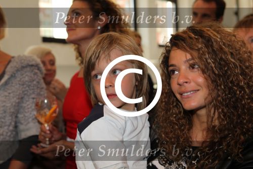 Amsterdam, 12 Mei 2011 Presentatie Magazine BASTA
Fajah Lourens met jongste zoontje
Foto Peter Smulders BV