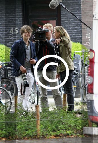 Amsterdam 16 juni 2011
Sophie Hilbrand heeft interview met Floris Feilzer.
Peter Smulders bv
