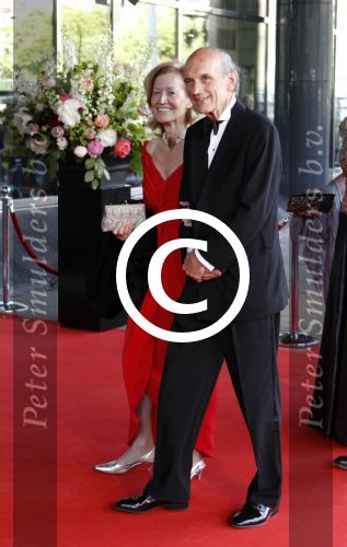 Amsterdam 27 mei 2011
Verjaardagsfeest prinses Maxima vanwege haar 40e verjaardag in het concertgebouw. Aanwezig oa Prins Willem Alexander Koningin Beatrix Prinses Irene Prinses Christina Margriet Pieter v Vollenhoven Prins Friso en mabel Wisse Smit Prins Constantijn en Prinses laurentien Prins Maurits en Marilenen Prins Bernhard en Annette Prins Floris en Aimee  Prins Pieter Christiaan en Anita alsmede haar ouders Jorge Zorrequieta en moder en broer Martin. Frank Houben met zijn vrouw
Peter Smulders bv