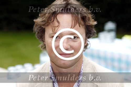 Hilversum 15 juni 2011
Perspresentatie van de AVRO. Frits Sissing
Peter Smulders bv