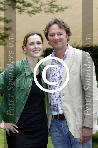 Hilversum 15 juni 2011
Perspresentatie van de AVRO. Frits Sissing met Anniko v Santen
Peter Smulders bv