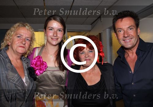 Oudendijk, 13 Mei 2011
Imca Marina 70 jaar en een groot feest
Gerard Joling
Foto Peter Smulders BV