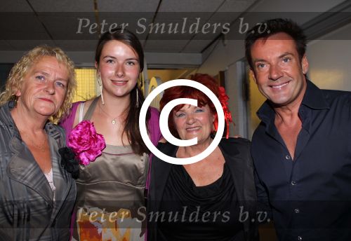 Oudendijk, 13 Mei 2011
Imca Marina 70 jaar en een groot feest
Gerard Joling
Foto Peter Smulders BV