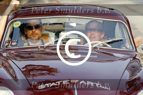 Brescia Mille Miglia 2011
Gert Verhulst met driver Peter Goossens
Foto Peter Smulders BV