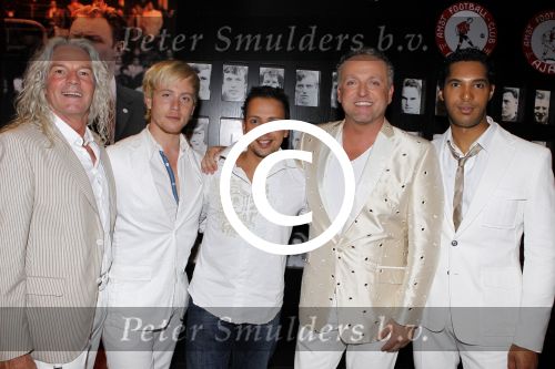 Amsterdam 28 mei 2011
Toppers in concert in de amsterdam arena. Gordon met zijn Los Angeles Voices
Peter Smulders bv