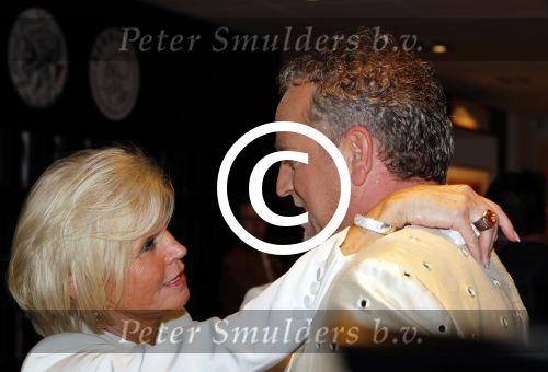 Amsterdam 28 mei 2011
Toppers in concert in de amsterdam arena. Gordon met Annemarie Bartels
Peter Smulders bv