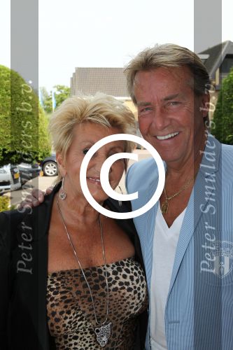 Oudendijk, 13 Mei 2011
Imca Marina 70 jaar en een groot feest
Hanny Veerkamp met haar man Ton Veerkamp
Foto Peter Smulders BV