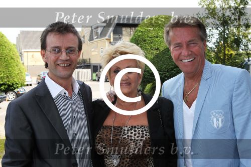 Oudendijk, 13 Mei 2011
Imca Marina 70 jaar en een groot feest
Hanny Veerkamp met haar man Ton Veerkamp
Foto Peter Smulders BV