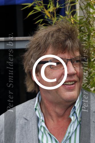 Amsterdam, 16 Mei 2011
Uitreiking boek HIT Story van fotograaf William Rutten en Cors v d Berg
Henk Westbroek
Foto Peter Smulders BV