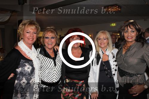 Oudendijk, 13 Mei 2011
Imca Marina 70 jaar en een groot feest
Imca met Connie Vink, Ria Valk, Corry Konings en 
Foto Peter Smulders BV