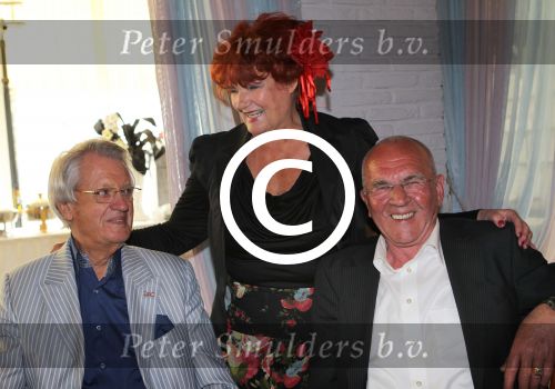 Oudendijk, 13 Mei 2011
Imca Marina 70 jaar en een groot feest
Imca Marina met 2 ex-en
Foto Peter Smulders BV