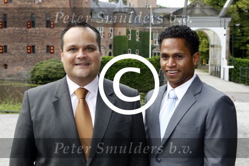 Breukelen 15 juni 2011
Haringparty op Neyenrode. jan Kees de Jager met zijn vriend
Peter Smulders bv