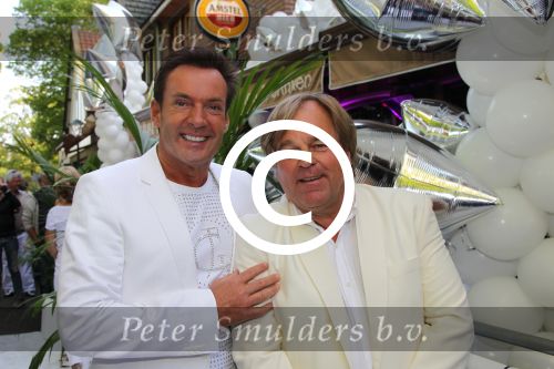 Bergen (NH), 2 Mei 2011
Uitreiking 24e CD van Gerard Joling
Ex-manager Jan v Doorn
Foto Peter Smulders BV