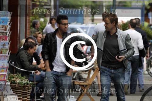 Amsterdam 10 mei 2011
Jody Bernal met Maurice Kroon op terras.
Peter Smulders bv