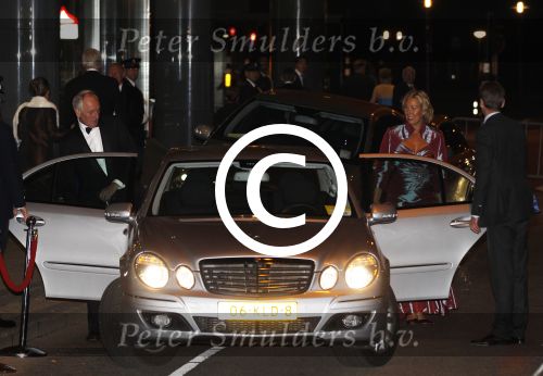 Amsterdam 27 mei 2011
Verjaardagsfeest prinses Maxima vanwege haar 40e verjaardag in het concertgebouw. Aanwezig oa Prins Willem Alexander Koningin Beatrix Prinses Irene Prinses Christina Margriet Pieter v Vollenhoven Prins Friso en mabel Wisse Smit Prins Constantijn en Prinses laurentien Prins Maurits en Marilenen Prins Bernhard en Annette Prins Floris en Aimee  Prins Pieter Christiaan en Anita alsmede haar ouders Jorge Zorrequieta en moder en broer Martin. Johan Remkes met vriendin?
Peter Smulders bv