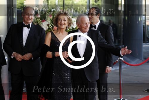 Amsterdam 27 mei 2011
Verjaardagsfeest prinses Maxima vanwege haar 40e verjaardag in het concertgebouw. Aanwezig oa Prins Willem Alexander Koningin Beatrix Prinses Irene Prinses Christina Margriet Pieter v Vollenhoven Prins Friso en mabel Wisse Smit Prins Constantijn en Prinses laurentien Prins Maurits en Marilenen Prins Bernhard en Annette Prins Floris en Aimee  Prins Pieter Christiaan en Anita alsmede haar ouders Jorge Zorrequieta en moder en broer Martin.
Peter Smulders bv