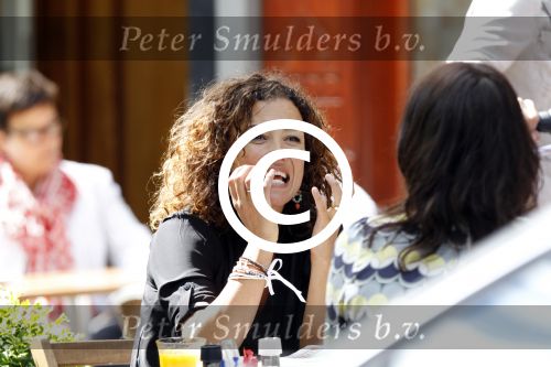 Amsterdam 10 mei 2011
Katja schuurman op terras bij van Dam.
Peter Smulders bv
