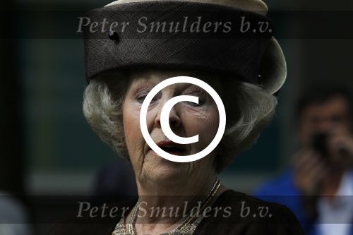 Amsterdam 26 mei 2011
Koningin Beatrix opent expositie van kunst op de apollolaan. Jan Cremer begeleidt haar.
Peter Smulders bv