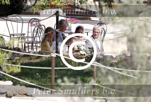 ibiza 4 juni 2011
Lodewijk Hoekstra en zijn vrouw Kristel trouwen op ibiza.
Peter Smulders bv