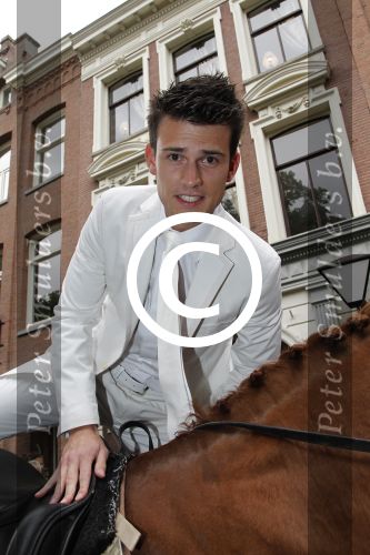 Amsterdam, 5 Juni 2011
Premiere Penny\'s Shadow van regisseur Steven de Jong
Levi v Kempen
Foto Peter Smulders BV