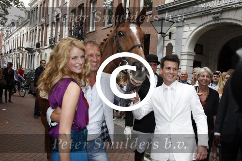Amsterdam, 5 Juni 2011
Premiere Penny\'s Shadow van regisseur Steven de Jong
Levi v Kempen en Liza Sips en Steven de Jong
Foto Peter Smulders BV