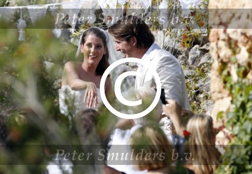 ibiza 4 juni 2011
Lodewijk Hoekstra en zijn vrouw Kristel trouwen op ibiza.
Peter Smulders bv