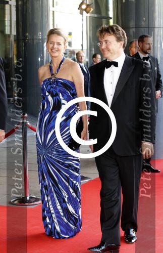 Amsterdam 27 mei 2011
Verjaardagsfeest prinses Maxima vanwege haar 40e verjaardag in het concertgebouw. Aanwezig oa Prins Willem Alexander Koningin Beatrix Prinses Irene Prinses Christina Margriet Pieter v Vollenhoven Prins Friso en mabel Wisse Smit Prins Constantijn en Prinses laurentien Prins Maurits en Marilenen Prins Bernhard en Annette Prins Floris en Aimee  Prins Pieter Christiaan en Anita alsmede haar ouders Jorge Zorrequieta en moder en broer Martin.
Peter Smulders bv