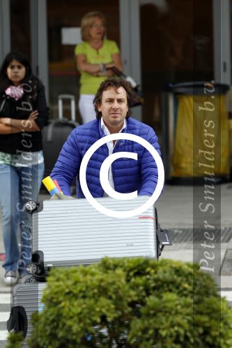 Ibiza 1 en 2 juni 2001
Diversen Bn ers vieren vakantie op ibiza. Marco Borsato met dochter Jada
Peter Smulders bv