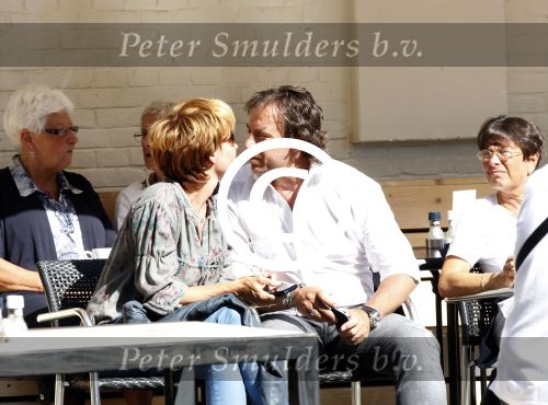 Amsterdam 14 juni 2011
Marco en Leontien Borsato op terras bij fidelio.
Peter Smulders bv