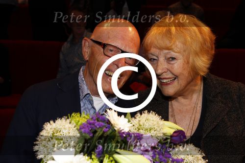 Hilversum 18 mei 2011
Presentatie dvd Oebele bij beeld en geluid met oa aanwezig Willem Nijholt Wieteke v Dort Marjan Berk Han Peekel en Joop Stokkermans
Peter Smulders bv
