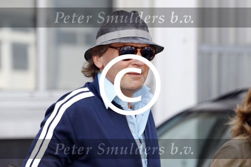 Amsterdam 25 mei 2011
Matthijs v Nieuwkerk krijgt de Nipkov schijf voor DWDD en Alie B de aanmoedigingsprijs voor op volle toeren met Ali B.
Peter Smulders bv