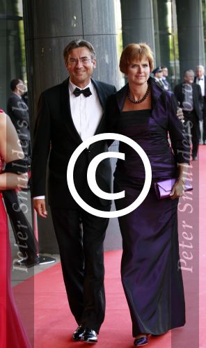 Amsterdam 27 mei 2011
Verjaardagsfeest prinses Maxima vanwege haar 40e verjaardag in het concertgebouw. Aanwezig oa Prins Willem Alexander Koningin Beatrix Prinses Irene Prinses Christina Margriet Pieter v Vollenhoven Prins Friso en mabel Wisse Smit Prins Constantijn en Prinses laurentien Prins Maurits en Marilenen Prins Bernhard en Annette Prins Floris en Aimee  Prins Pieter Christiaan en Anita alsmede haar ouders Jorge Zorrequieta en moder en broer Martin. Maxim Verhagen met vrouw
Peter Smulders bv
