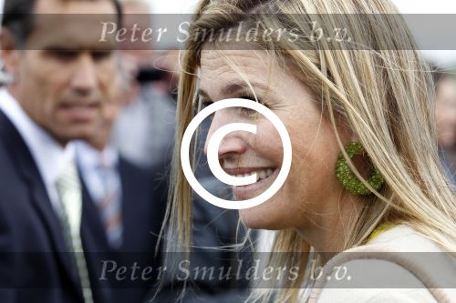 Almere 8 juni 2011
Prinses Maxima opent het klokhuis in Almere.
Peter Smulders bv