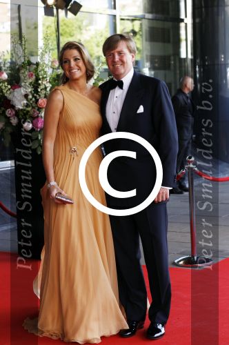 Amsterdam 27 mei 2011
Verjaardagsfeest prinses Maxima vanwege haar 40e verjaardag in het concertgebouw. Aanwezig oa Prins Willem Alexander Koningin Beatrix Prinses Irene Prinses Christina Margriet Pieter v Vollenhoven Prins Friso en mabel Wisse Smit Prins Constantijn en Prinses laurentien Prins Maurits en Marilenen Prins Bernhard en Annette Prins Floris en Aimee  Prins Pieter Christiaan en Anita alsmede haar ouders Jorge Zorrequieta en moder en broer Martin.
Peter Smulders bv