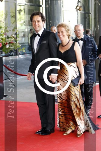 Amsterdam 27 mei 2011
Verjaardagsfeest prinses Maxima vanwege haar 40e verjaardag in het concertgebouw. Aanwezig oa Prins Willem Alexander Koningin Beatrix Prinses Irene Prinses Christina Margriet Pieter v Vollenhoven Prins Friso en mabel Wisse Smit Prins Constantijn en Prinses laurentien Prins Maurits en Marilenen Prins Bernhard en Annette Prins Floris en Aimee  Prins Pieter Christiaan en Anita alsmede haar ouders Jorge Zorrequieta en moder en broer Martin.
Peter Smulders bv