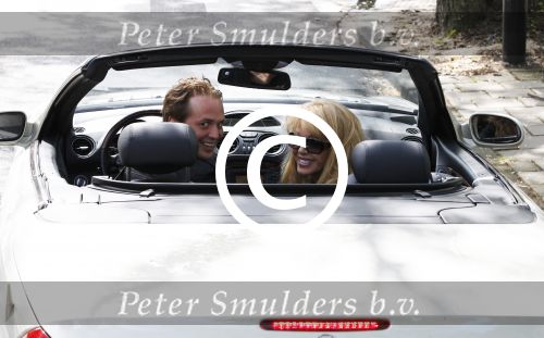 Amsterdam 10 mei 2011
Patricia Paay en Nicky v dam in de mercedes sl Cabrio.
Peter Smulders bv