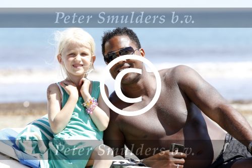 Ibiza 27 februari 2011
Max Bo Anouk en Edwin Smulders op vakantie op ibiza.
Peter Smulders bv