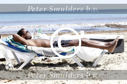 Ibiza 27 februari 2011
Max Bo Anouk en Edwin Smulders op vakantie op ibiza.
Peter Smulders bv