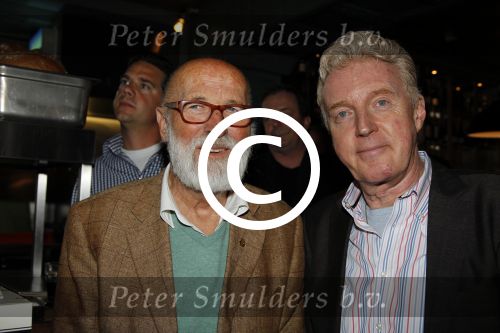 Amsterdam, 16 Mei 2011
Uitreiking boek HIT Stroy van fotograaf William Rutten en Cors van den Berg
Pierre Kartner met Andre v Duin
Foto Peter Smulders BV